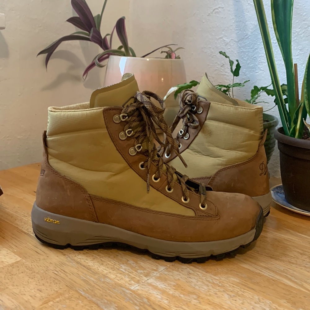 Women’s Danner Explorer 650 khaki hiking boots size 42 or size 9.5